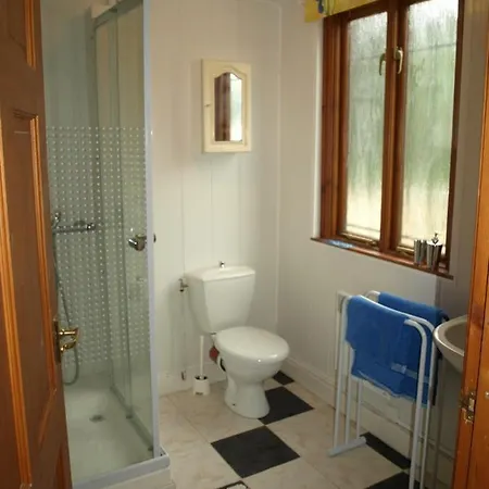 Le Bois De L'eglise بيت للعطل