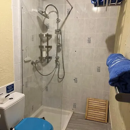 Le Bois De L'eglise Nyaraló Villiers-le-Roux