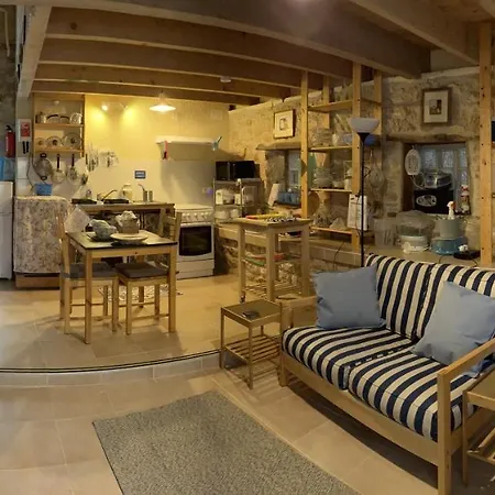 بيت للعطل Le Bois De L'eglise *