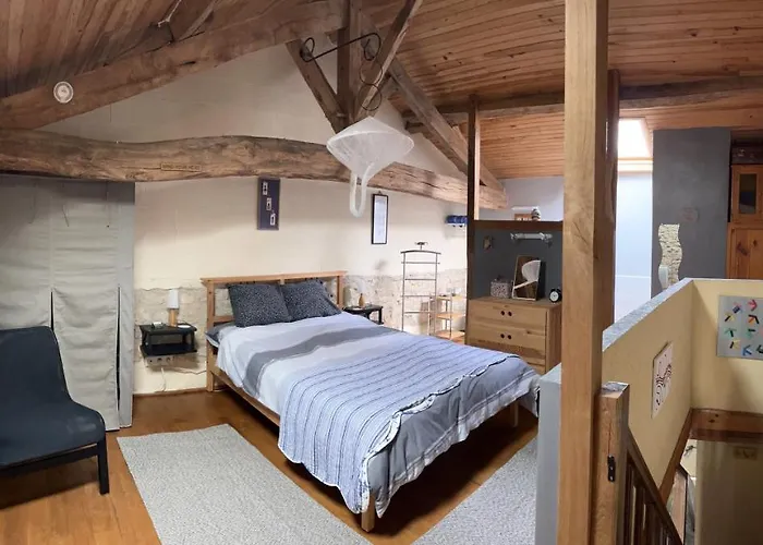 Le Bois De L'eglise Villiers-le-Roux