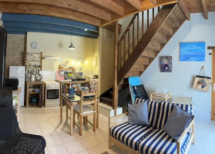 Holiday home Le Bois De L'eglise Villiers-le-Roux