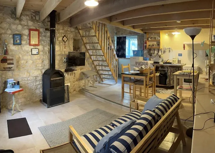 Holiday home Le Bois De L'eglise