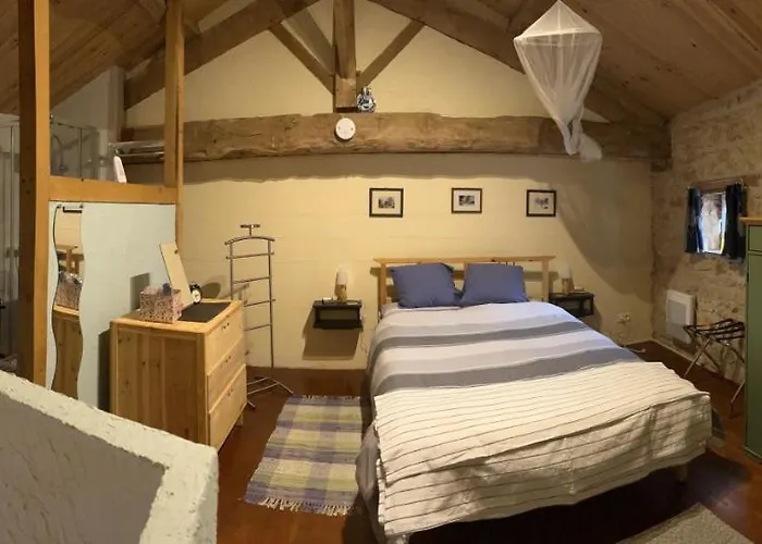 Holiday home Le Bois De L'eglise