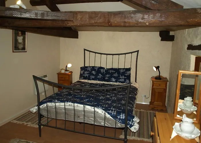 Holiday home Le Bois De L'eglise Villiers-le-Roux